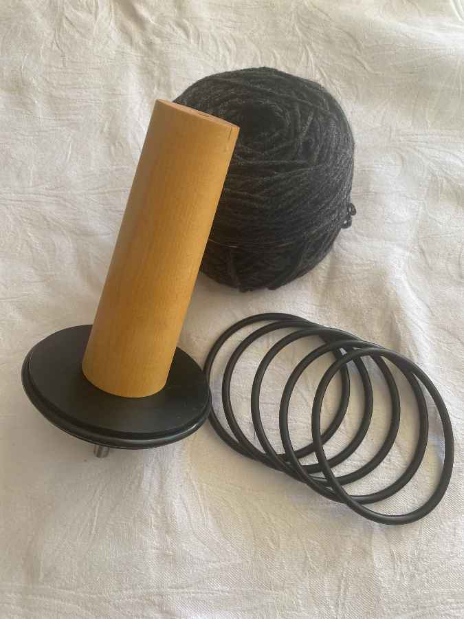 Nancy's Knit Knacks Heavy Duty Ball Winder – Pete's Arts, Crafts